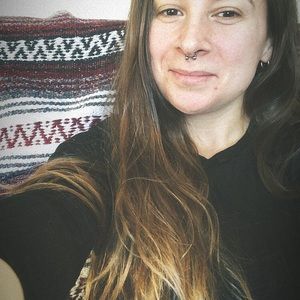 Meet your Posher, Genevieve